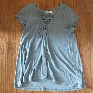 Hollister cross tie tee